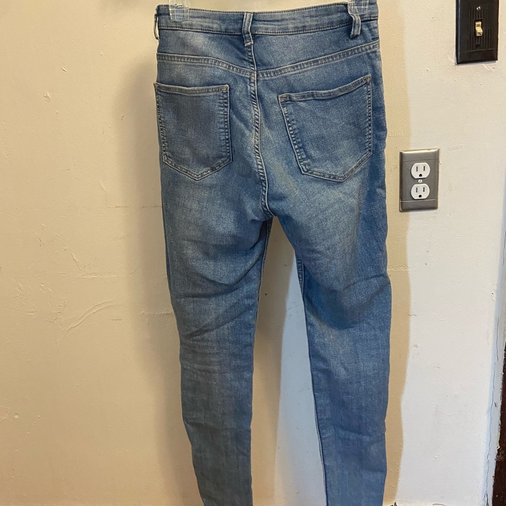 H&M jeans - Picture 3 of 4